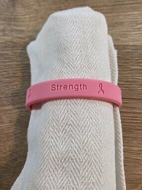 Breast Cancer Support Pink Rubber Bracelet Strength Hope Courage Triumph Ribbon